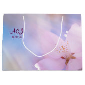 ピンクさくらんぼ花 ラージペーパーバッグ (正面)