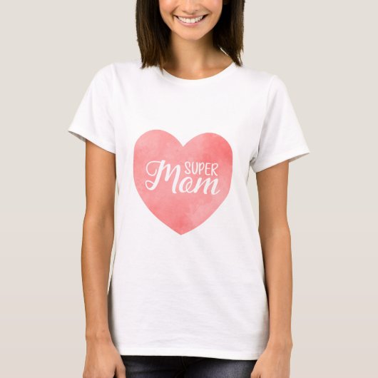 ピンクすごいの水の色のハートの母の日 Tシャツ (正面)