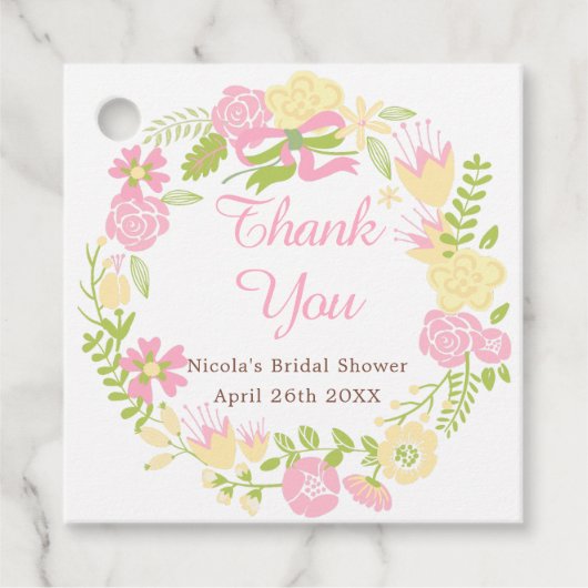 ピンクとイエローの花のリース ブライダルシャワー フェイバータグ (正面)