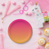 ピンクとオレンジのグラデーション ペーパープレート (パーティー)