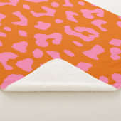 ピンクとオレンジのヒョウの印刷パターン シェルパブランケット (3/4)