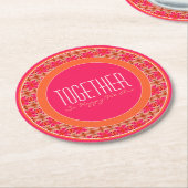 ピンクとオレンジのフローラアクセント ラウンドペーパーコースター (アングル)