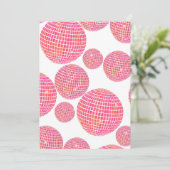 ピンクとオレンジのレトロディスコボール卒業パーティー 招待状 (スタンド正面)