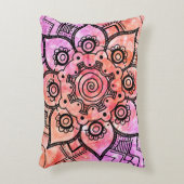 ピンクとオレンジの抽象芸術マンダラアクセント枕 アクセントクッション (正面(垂直))