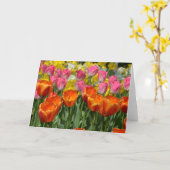 ピンクとオレンジの春チューリップグリーティングカード カード (黄色い花)