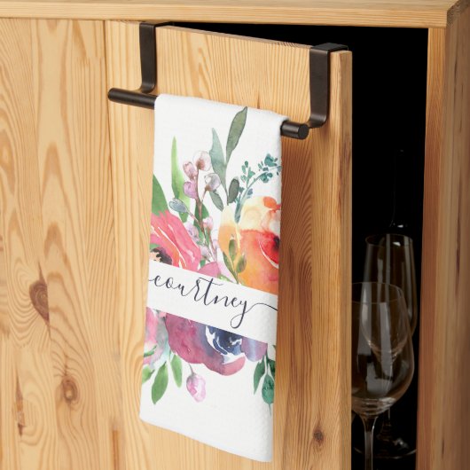 ピンクとオレンジの水彩花柄のパーソナライズされた キッチンタオル (三つ折り)