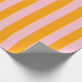 ピンクとオレンジを誓う前にストライプの動く ラッピングペーパー (角)