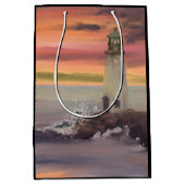 ピンクとオレンジ色の空を持つ海岸灯台 ミディアムペーパーバッグ (正面)