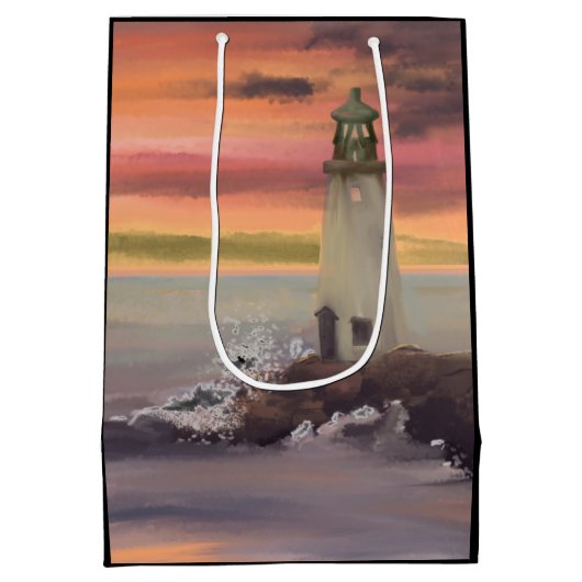 ピンクとオレンジ色の空を持つ海岸灯台 ミディアムペーパーバッグ (裏面)