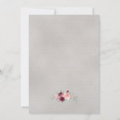 ピンクとクリムゾンのバラとモノグラム結婚の 招待状 (裏面)