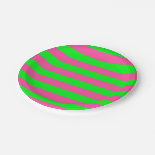 ピンクとグリーンのストライプデザイン ペーパープレート (アングル)
