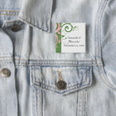 ピンクとグリーンのフローラ結婚渦巻き 缶バッジ (インサイチュ)