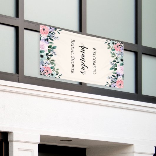 ピンクとグリーンのフローラ縁どブライダルシャワー 横断幕 (ビルの外側)