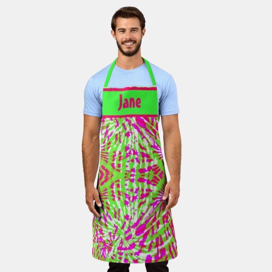 ピンクとグリーンの抽象的なタイダイーデザインエプロン エプロン (着用した状態)