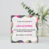 ピンクとグリーンの花のチューリップの背景写真 デスティ 招待状 (スタンド正面)