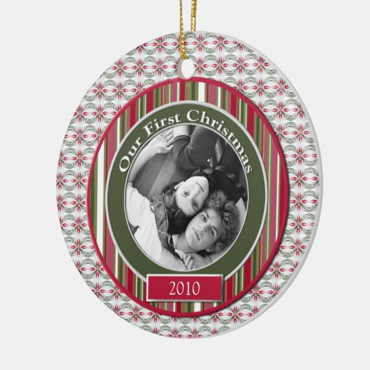 ピンクとグリーン私たちの最初のクリスマスオーナメント セラミックオーナメント (左)
