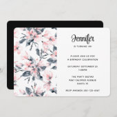 ピンクとグレーのフローラ水色パターン誕生日 招待状 (正面/裏面)