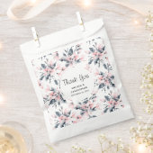 ピンクとグレーのフローラ水色パター結婚ン フェイバーバッグ (クリップ留めされた状態)