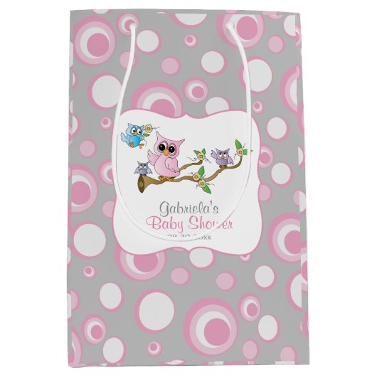 ピンクとグレーのベビーフクロウ赤ちゃんシャワー ミディアムペーパーバッグ (正面)