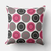 ピンクとグレーのポリカドット クッション (正面)