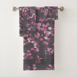 ピンクとグレーのモノグラム バスタオルセット