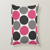 ピンクとグレーの水玉模様 アクセントクッション (正面(垂直))