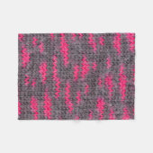 ピンクとグレーの色でウールを編む フリースブランケット (正面(横))