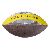 ピンクとグレーの迷彩自分の名前をパーソナライズ アメリカンフットボール (回転270)