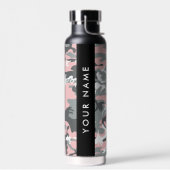 ピンクとグレーの迷彩自分の名前をパーソナライズ ウォーターボトル (左面)