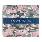 ピンクとグレーの迷彩自分の名前をパーソナライズ カッティングボード (正面)