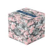 ピンクとグレーの迷彩自分の名前をパーソナライズ フォトキューブ (裏面アングル)