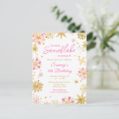 ピンクとゴールドの雪の結晶の誕生日パーティー ポストカード (スタンド正面)