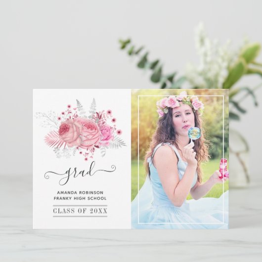ピンクとシルバーの熱帯フローラ卒業写真 案内状 (スタンド正面)