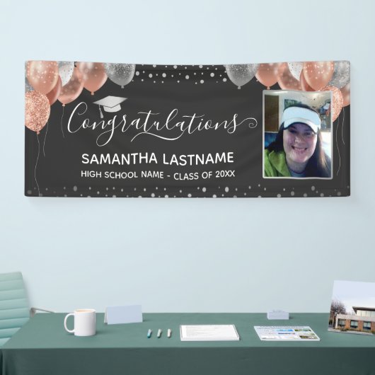 ピンクとシルバーの風船卒業バナー 横断幕 (トレードショー)