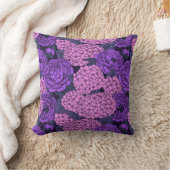 ピンクとスミレ色の牡丹と紫茶 クッション (ブランケット)