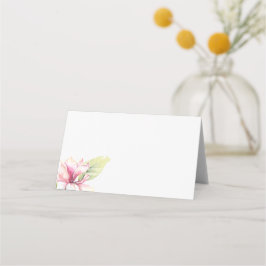 ピンクとセージグリーンのマグノリアのウェディング プレイスカード