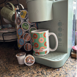 ピンクとチョコレートの振りかけるドーナツミント気にグ・グリーン コーヒーマグカップ