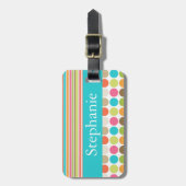 ピンクとティール(緑がかった色)の水玉模様パーソナライズされたラゲッジタグ ラゲッジタグ (正面縦)