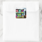 ピンクとティール(緑がかった色)グラフィティアート |捨てられた家 スクエアシール (バッグ)