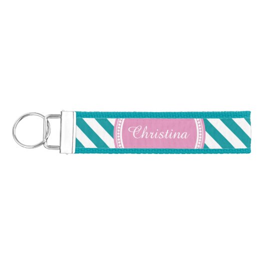 ピンクとティール(緑がかった色)パーソナライズされた対角ストライプ女の子 リストバンドキーホルダー (鍵左)
