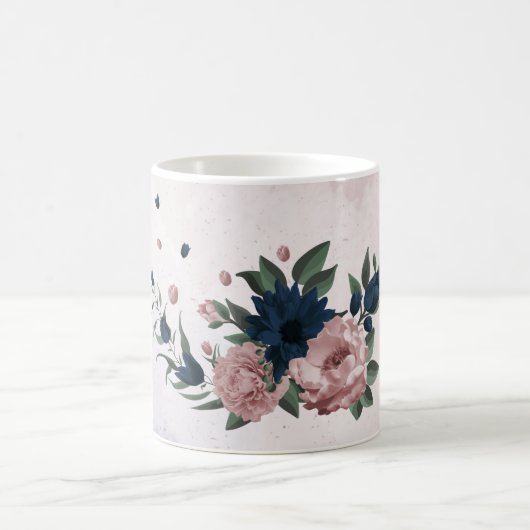 ピンクとネイビーの花の植物 コーヒーマグカップ (中央)