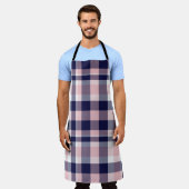 ピンクとネイビーのPlaid、市松模様に、タータンチェックシームレス  エプロン (着用した状態)
