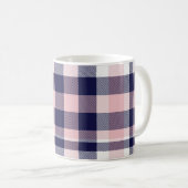 ピンクとネイビーのPlaid、市松模様に、タータンチェックシームレス  コーヒーマグカップ (正面右)