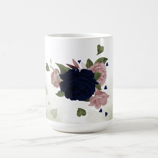 ピンクとネイビーブルーの花 緑の葉 コーヒーマグカップ (中央)