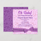 ピンクとパープルのヒョウ柄 偽りのリボン 赤ちゃん女の子のシャワー 招待状 (正面/裏面)