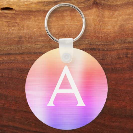 ピンクとパープルの偽ステンレススチールモノグラム キーホルダー (正面)