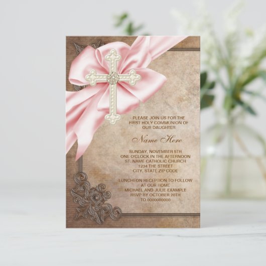 ピンクとブラウンのクロス最初の聖餐式 招待状 (スタンド正面)