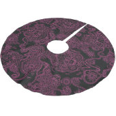 ピンクとブラックのスカルゴシックのクリスマスツリースカート ブラッシュドポリエステルツリースカート (アングル)