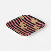 ピンクとブラックのストライプバレンタイン ペーパープレート (傾斜あり)