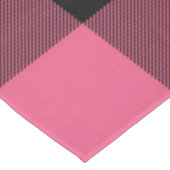 ピンクとブラックのチェック柄スクエア バフファロープレードパーティー テーブルクロス (アングル)